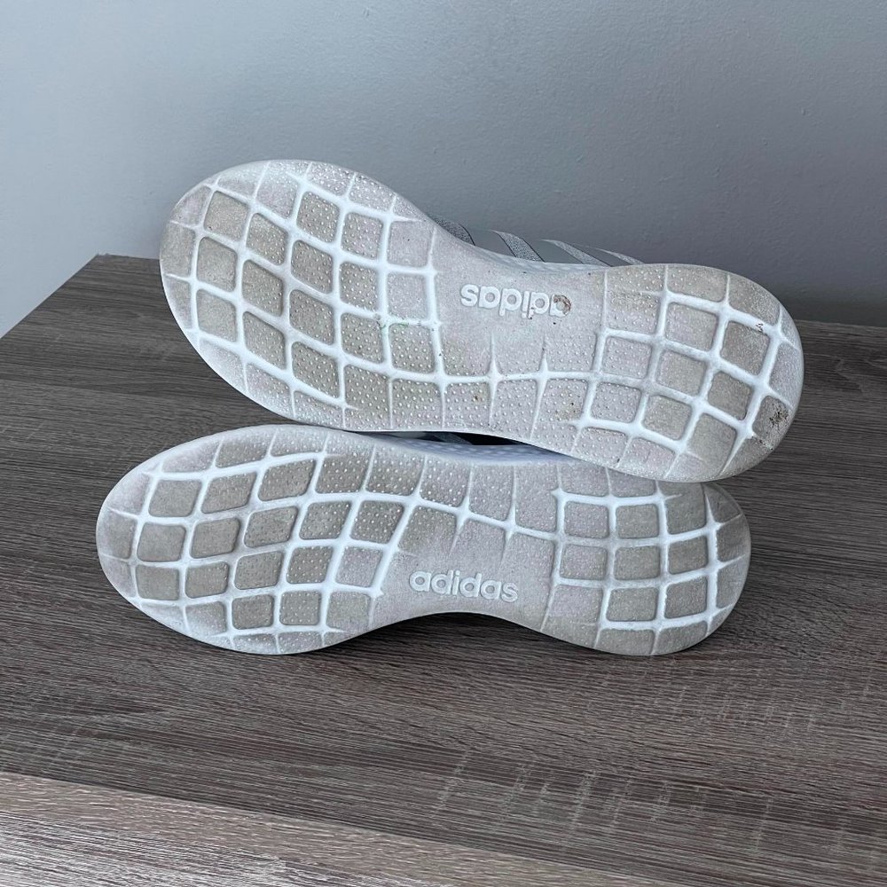 adidas Women's Puremotion Running Shoe, Grey/Silver/White, 8.5 - Picture 3 of 4